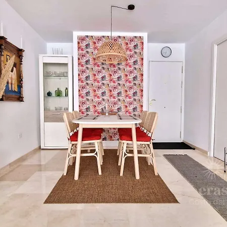 3 Minutes From The Beach, And Bright A219 Fuengirola
