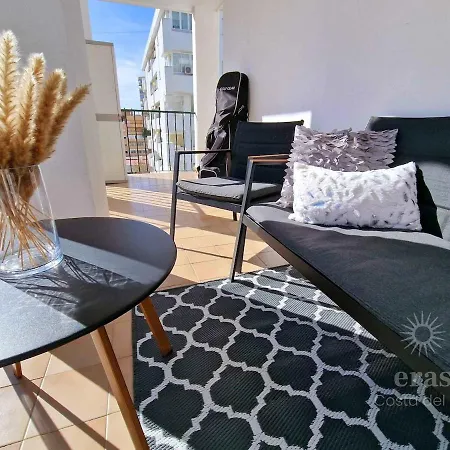 3 Minutes From The Beach, And Bright A219